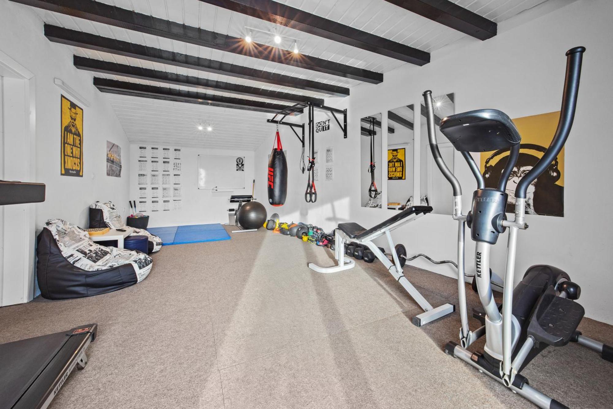 Special Offer! New Luxury Apartment With Pool, Fitness, Outdoor Bar&Grill Buje Bagian luar foto